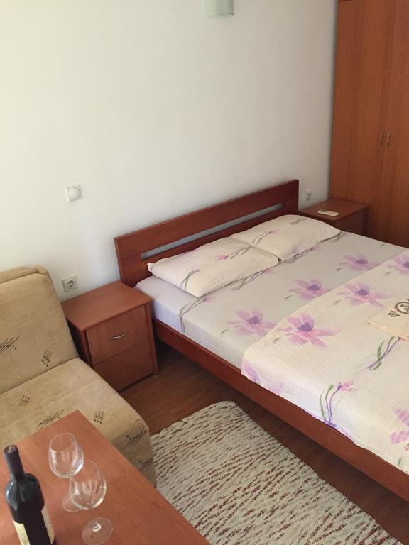 Tina Rooms Ulcinj Eksteriør bilde