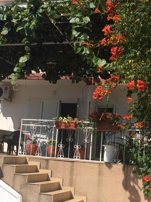 Tina Rooms Ulcinj Eksteriør bilde